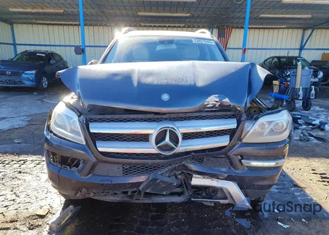 2013 Mercedes-Benz Gl 450 4Matic z USA, uszkodzony, nr VIN 4JGDF7CEXDA134817